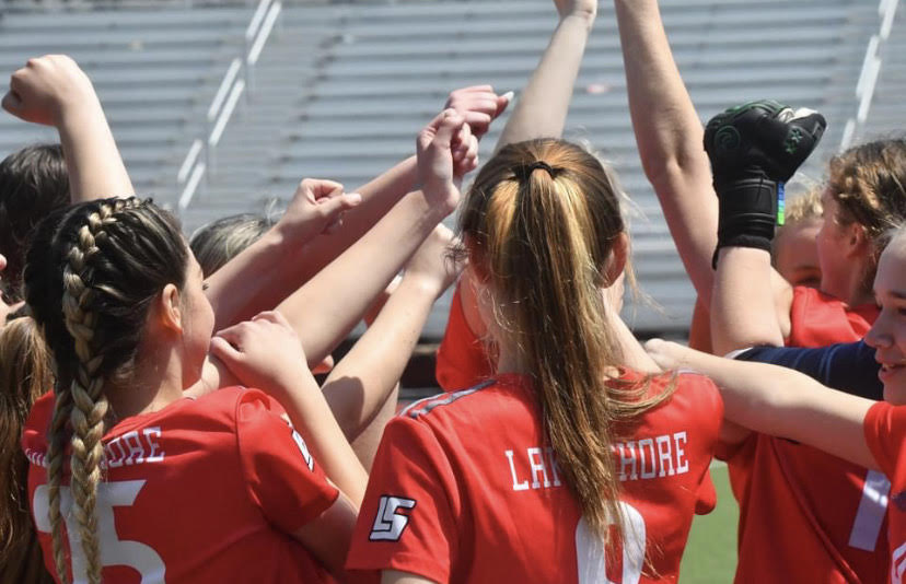 Lake Shores Varsity Girls Soccer Team: The Winning Streak Continues